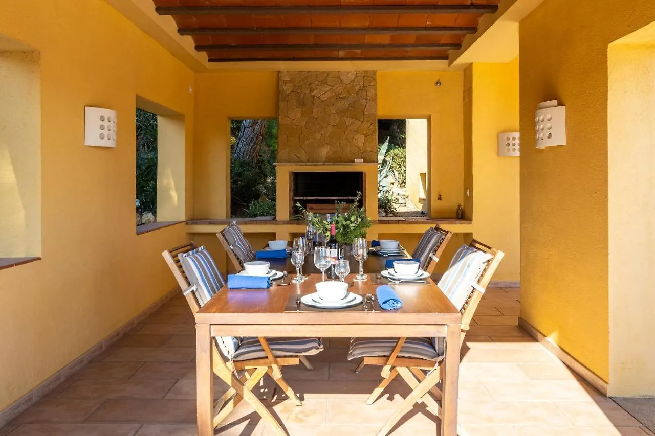 The Beauty Of Cala Tamarit Villa Tarragona Spain